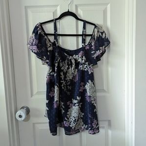 Torrid Size 1X Blue Floral Cold Shoulder Tie Neck Top